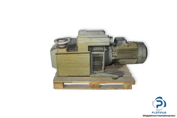 becker-DTLF-500-rotary-vane-vacuum-pump-(used)