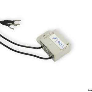 siemens-3TX7462-3G-surge-suppressor-varistor-(used)