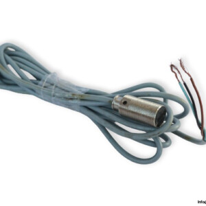 telemecanique-XSM-J05713-inductive-sensor-(used)