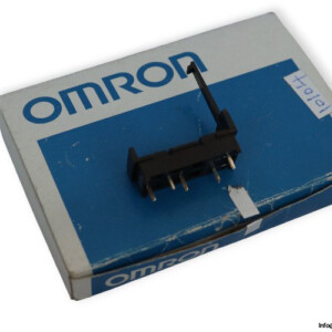 Omron P2R-05P Relay Socket