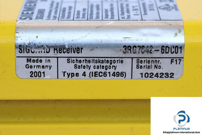 siemens-3RG7842-6DC01-light-curtain-receiver-(used)-2