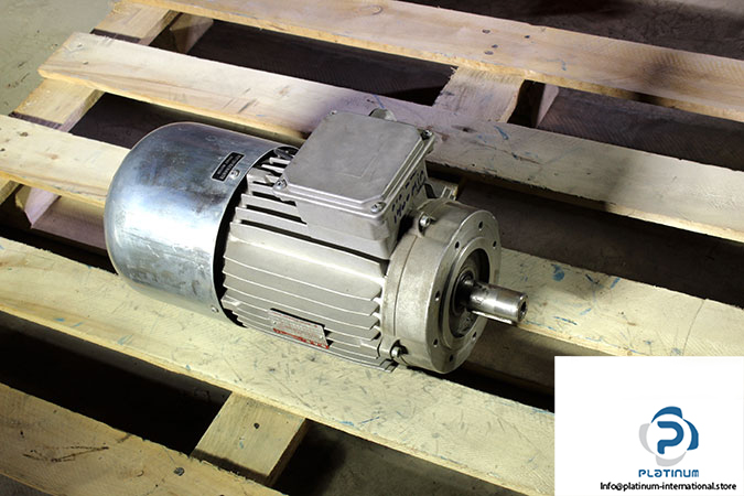 s.a.e.-AT100B_4-brake-motor-used