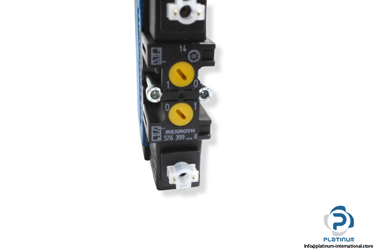 rexroth-576-399-022-0-double-solenoid-valve-2