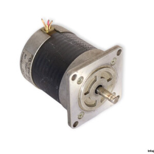 shinano-kenshi-STH-55D405-stepper-motor-(used)