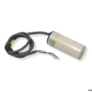 Omron E2K-C25MY1 Capacitive Proximity Switch