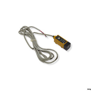 Omron E3S-R2E4 Photoelectric Retro-Reflective Sensor