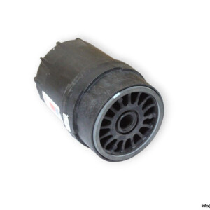 fleetguard-ff42000-fuel-filter-used
