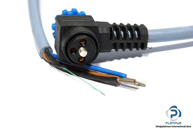 cn-417-baumer-es-12-4-4015-connector-cable