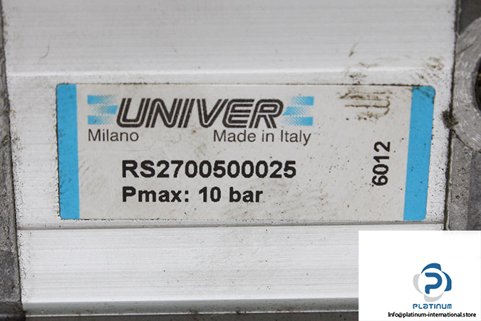 univer-rs2700500025-compact-cylinder-1