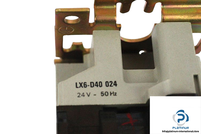 telemecanique-LC1-D403-contactor-(used)-2