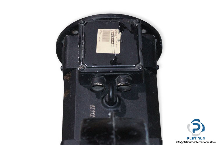 lenze-MGFQKBT100-32-dc-motor-used-2