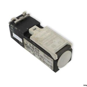 moeller-AT0-02-1-ZB-safety-interlock-switch-(Used)