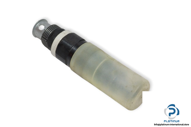 rexroth-R900425161-pressure-relief-valve-direct-operated-used