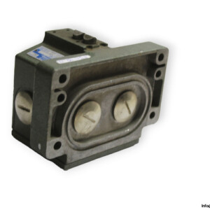 balluff-bns-519-b2-d12-100-11-limit-switch
