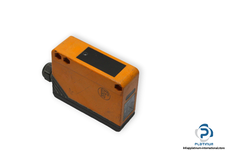 ifm-OA0107-photoelectric-retro-reflective-sensor-used