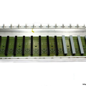 schleicher-UBT-12-subpack-12-slots