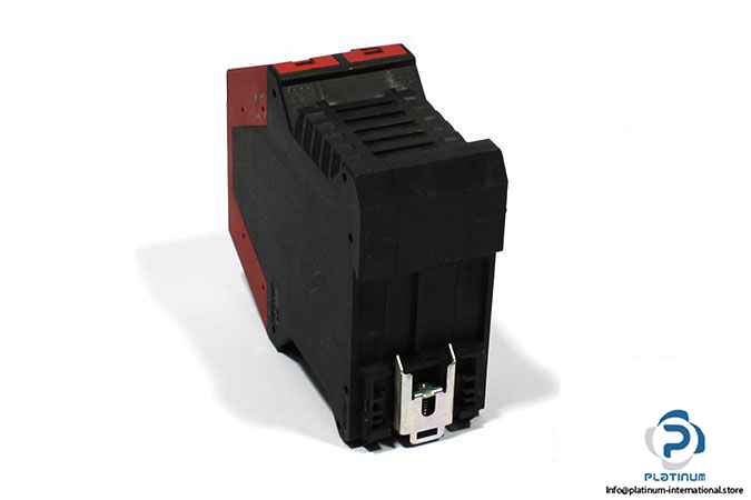 schneider-xpsav11113-emergency-stop-1