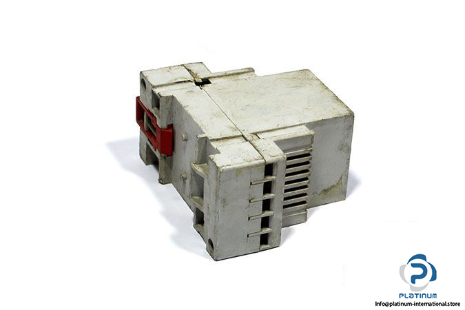 telemecanique-lt2-sa00m-thermistor-relay-1