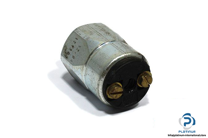 121202-pressure-switch-2