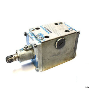 Rexroth 4 WMU 10 D30/ Directional Spool Valve Without Roller Actuation