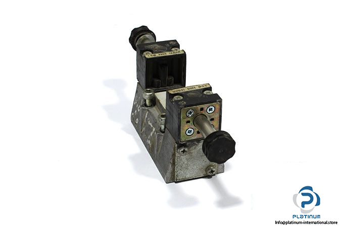Norgren-SXE9673-Z50-81-double-solenoid-valve