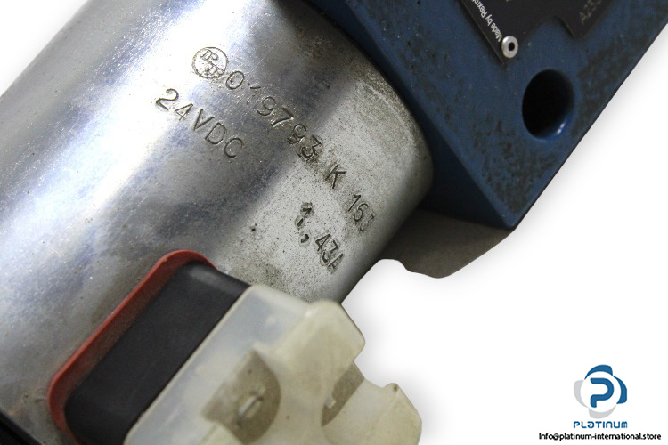 rexroth-4we-10-ga33_cg24n9k4-solenoid-operated-directional-valve-1