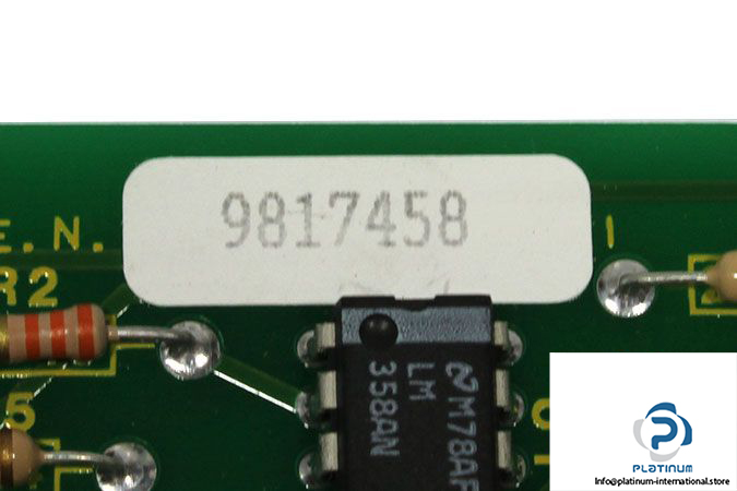cb078-6634684c1-9817458-circuit-board-3