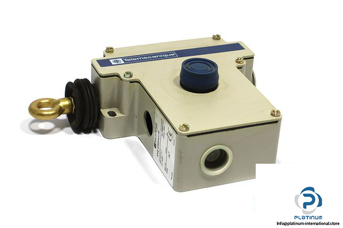 telemecanique-XY2CE2A270-latching-emergency-stop-rope-pull-switch