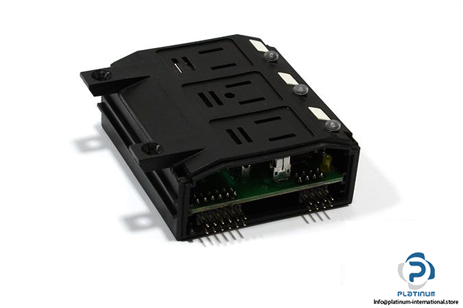 camozzi-3PAC-R-RI3-intermediate-right-electrical-module-3-positions