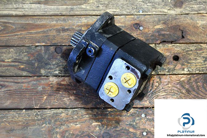 white-GMTS-250_651-M401-hydraulic-motor