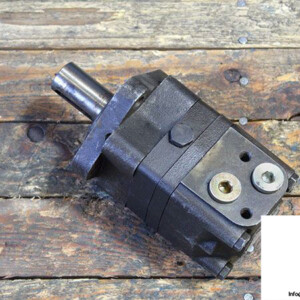 danfoss-OMS-100-151F0201-2-hydraulic-motor