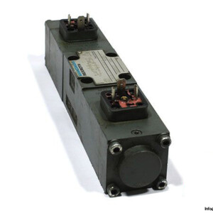 Mannesmann Rexroth 4WRA 6 E20-10/24Z4/M Proportional Directional Valve GP45A4-A 144