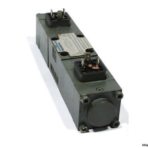 Mannesmann Rexroth 4WRA 6 E20-10/24Z4/M Proportional Directional Valve GP45A4-A 174