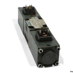 Mannesmann Rexroth 4WRA 6 E20-10/24Z4/M Proportional Directional Valve GP45A4-A 154
