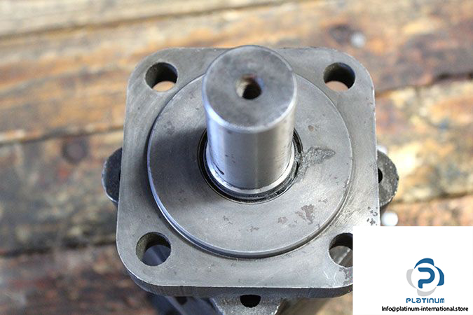 danfoss-oms-315-151f0206-2-hydraulic-motor-2