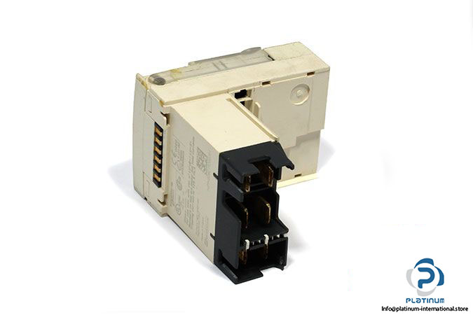 schneider-lucc05bl-advanced-control-unit-1