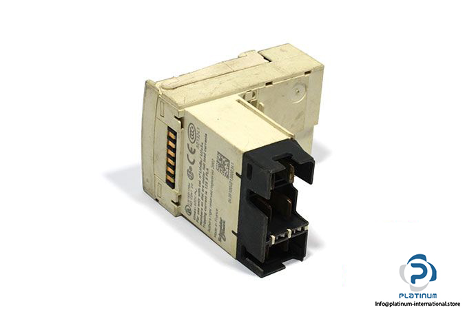 schneider-lucb05b-control-unit-1