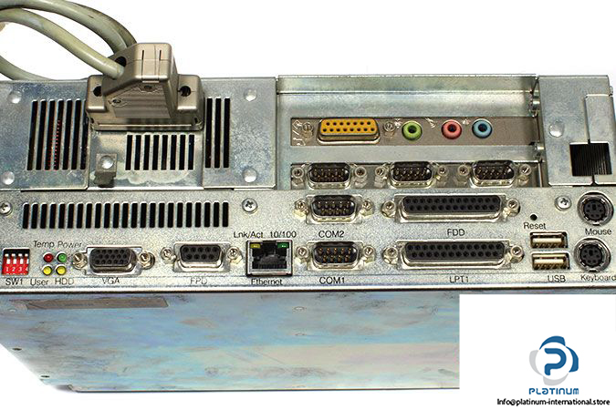 br-ipc5000_5600_5000c_5600c-industrial-computer-2