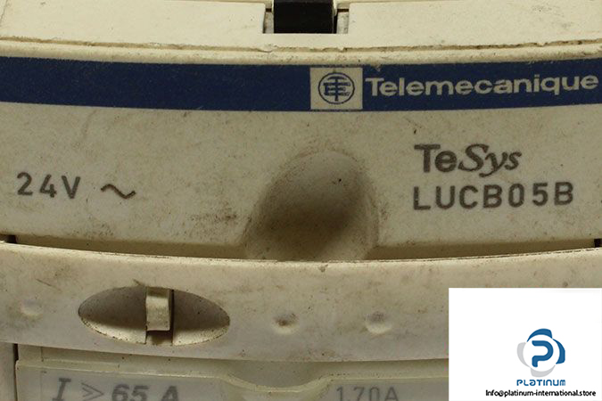 schneider-lucb05b-control-unit-2