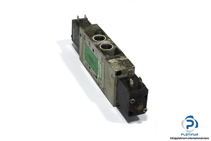 numatics-L22BB452BG49C61-double-solenoid-valve-used