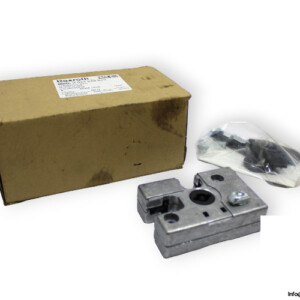 rexroth-3-842-525-823-locks-for-swinging-or-sliding-door