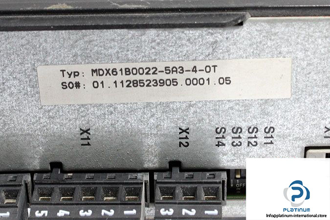 sew-mdx61b0022-5a3-4-0t-servo-motor-drive-5
