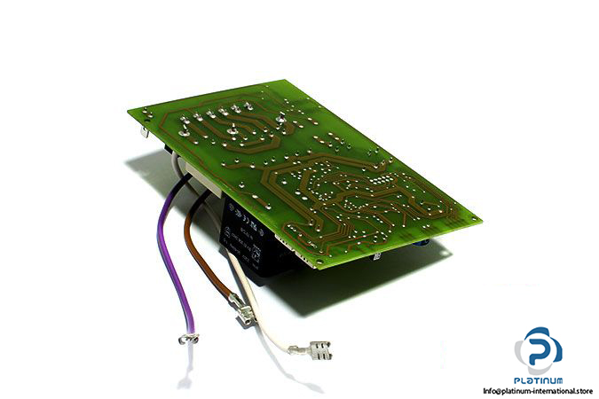 ste-248889-circuit-board-1