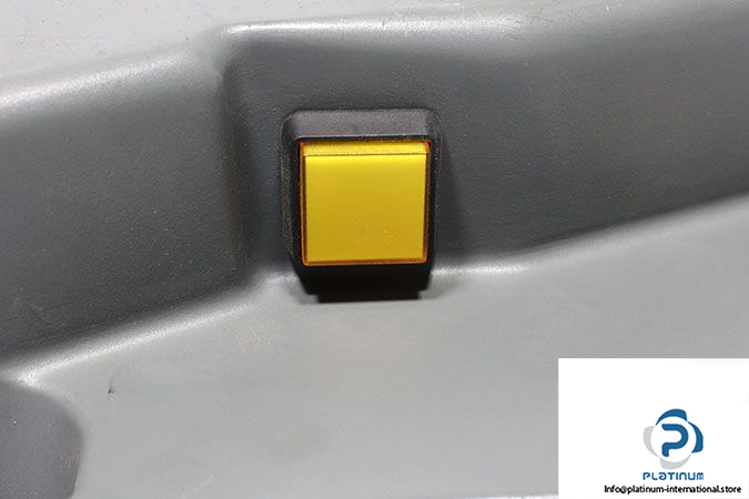 schleicher-cop-h-cnc-operator-panel-3