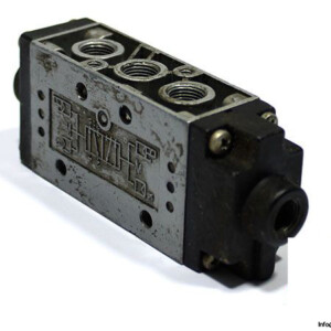 univer-AC-1538-pneumatic-valve