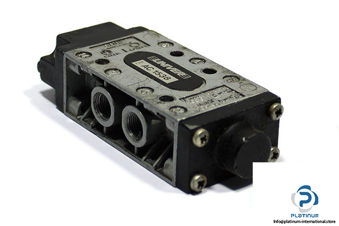 univer-ac-1538-pneumatic-valve-2