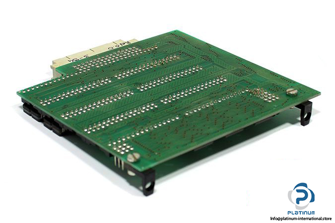 brd020-124-circuit-board-2