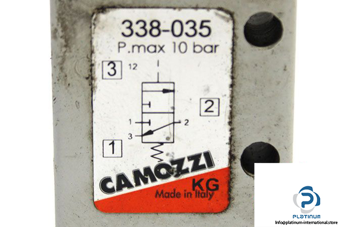 camozzi-338-035-pneumatic-actuated-valve-used-3