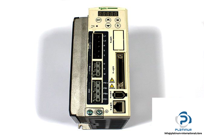 schneider-lxm23du15m3x-motion-servo-drive-2