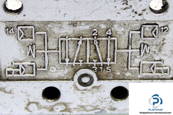 univer-ac-1538-pneumatic-valve-4